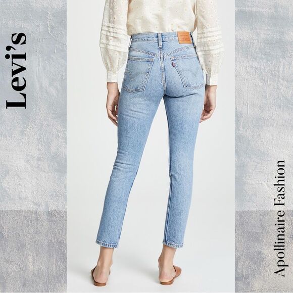 Levi's 501 Buttonfly High Rise Women's Light Blue Jeans Size 30 NWT - Picture 4 of 10